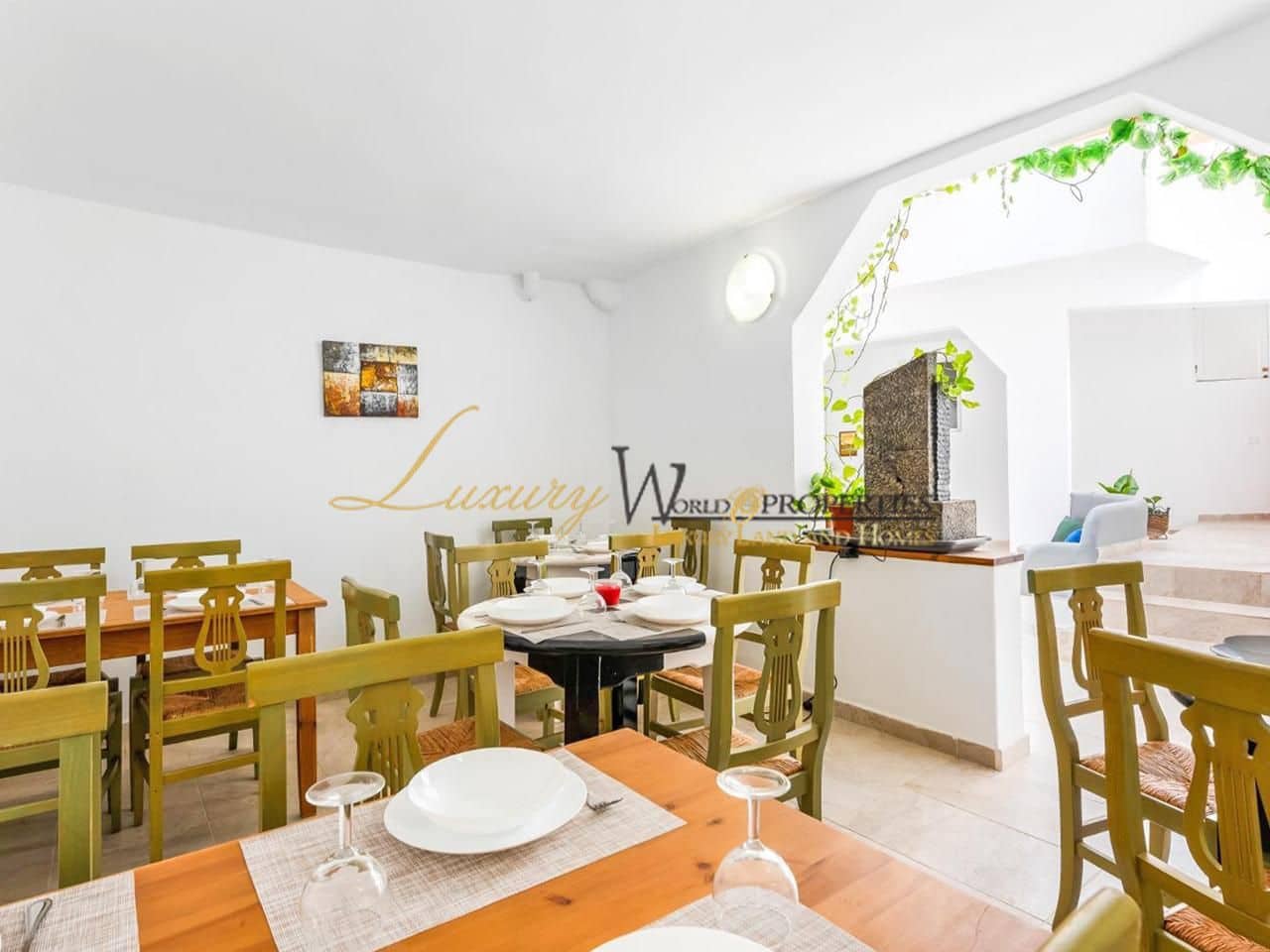 12 bedroom Villa for sale in Santiago del Teide - € 990,000 (Ref: 8956449)