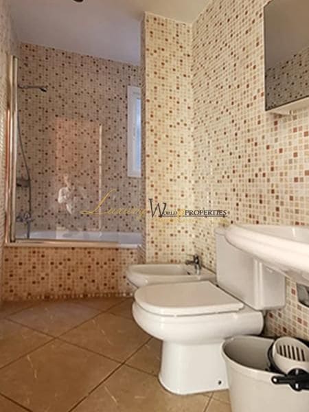 3 soveværelse Villa til salg i Costa Adeje med garage - € 875.000 (Ref: 8969529)