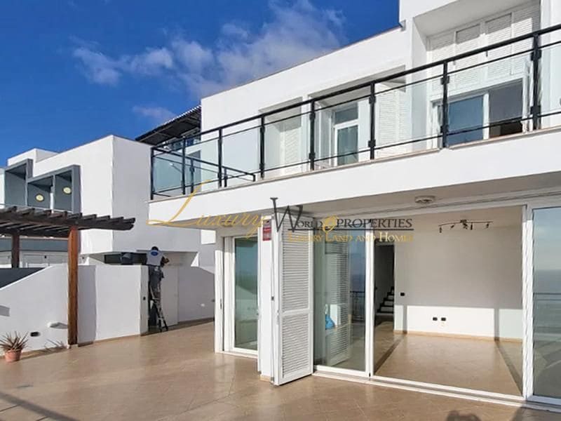 3 soveværelse Villa til salg i Costa Adeje med garage - € 875.000 (Ref: 8969529)