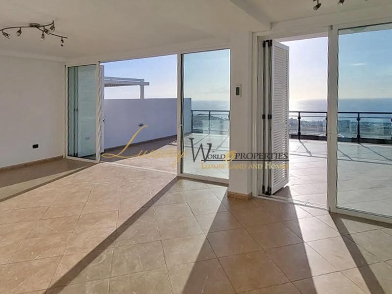 3 soveværelse Villa til salg i Costa Adeje med garage - € 875.000 (Ref: 8969529)