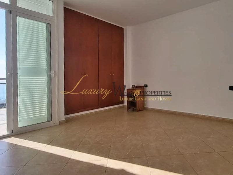 3 soveværelse Villa til salg i Costa Adeje med garage - € 875.000 (Ref: 8969529)