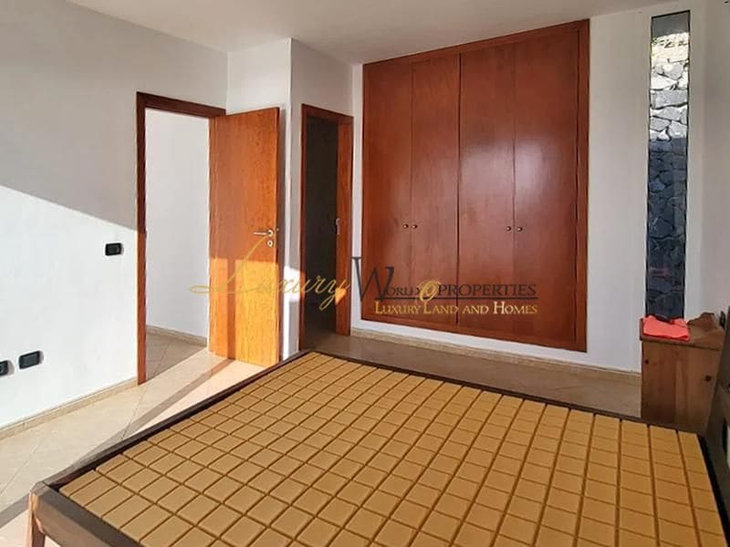 3 soveværelse Villa til salg i Costa Adeje med garage - € 875.000 (Ref: 8969529)