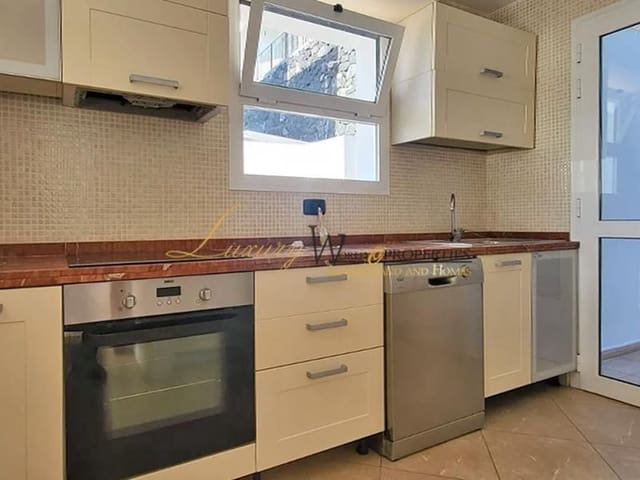 3 soveværelse Villa til salg i La Caldera, Adeje med garage - € 875.000 (Ref: 8969529)