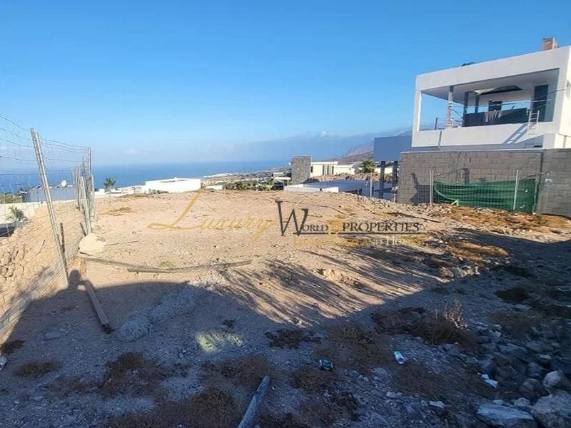 Grunde uden byggetilladelser til salg i Playa San Juan - € 1.225.000 (Ref: 8969615)