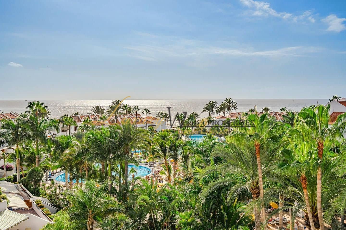 1 soveværelse Lejlighed til salg i Playa de las Americas med swimmingpool - € 560.000 (Ref: 8973347)