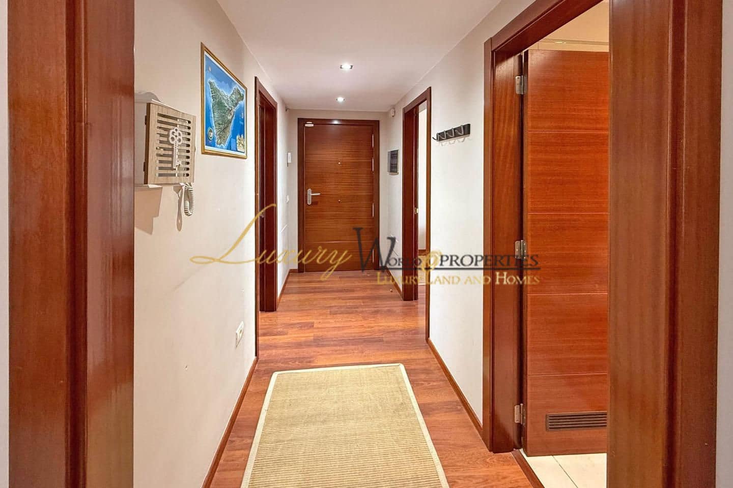 3 soveværelse Lejlighed til salg i Costa Adeje med garage - € 1.050.000 (Ref: 8977692)