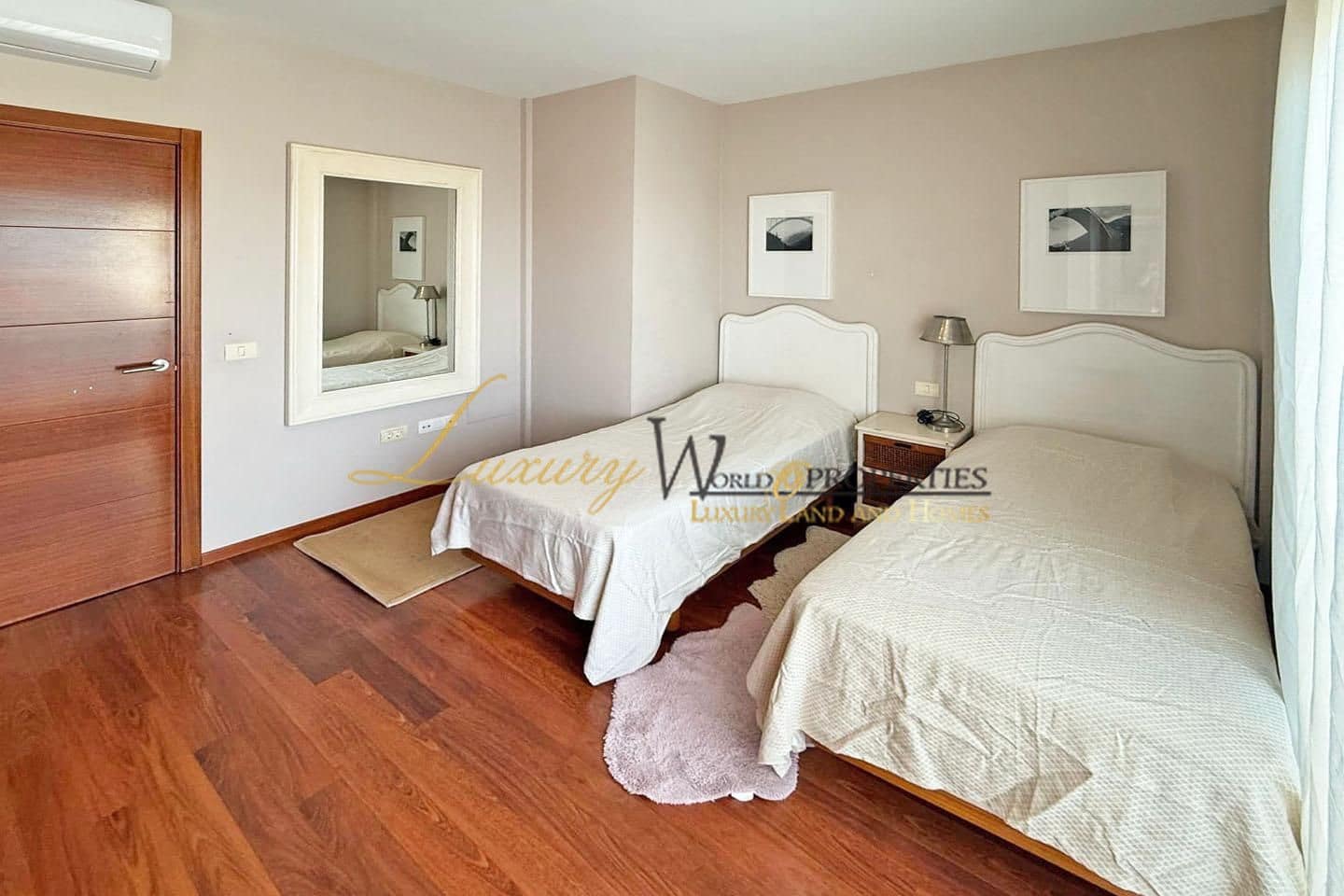 3 soveværelse Lejlighed til salg i Costa Adeje med garage - € 1.050.000 (Ref: 8977692)