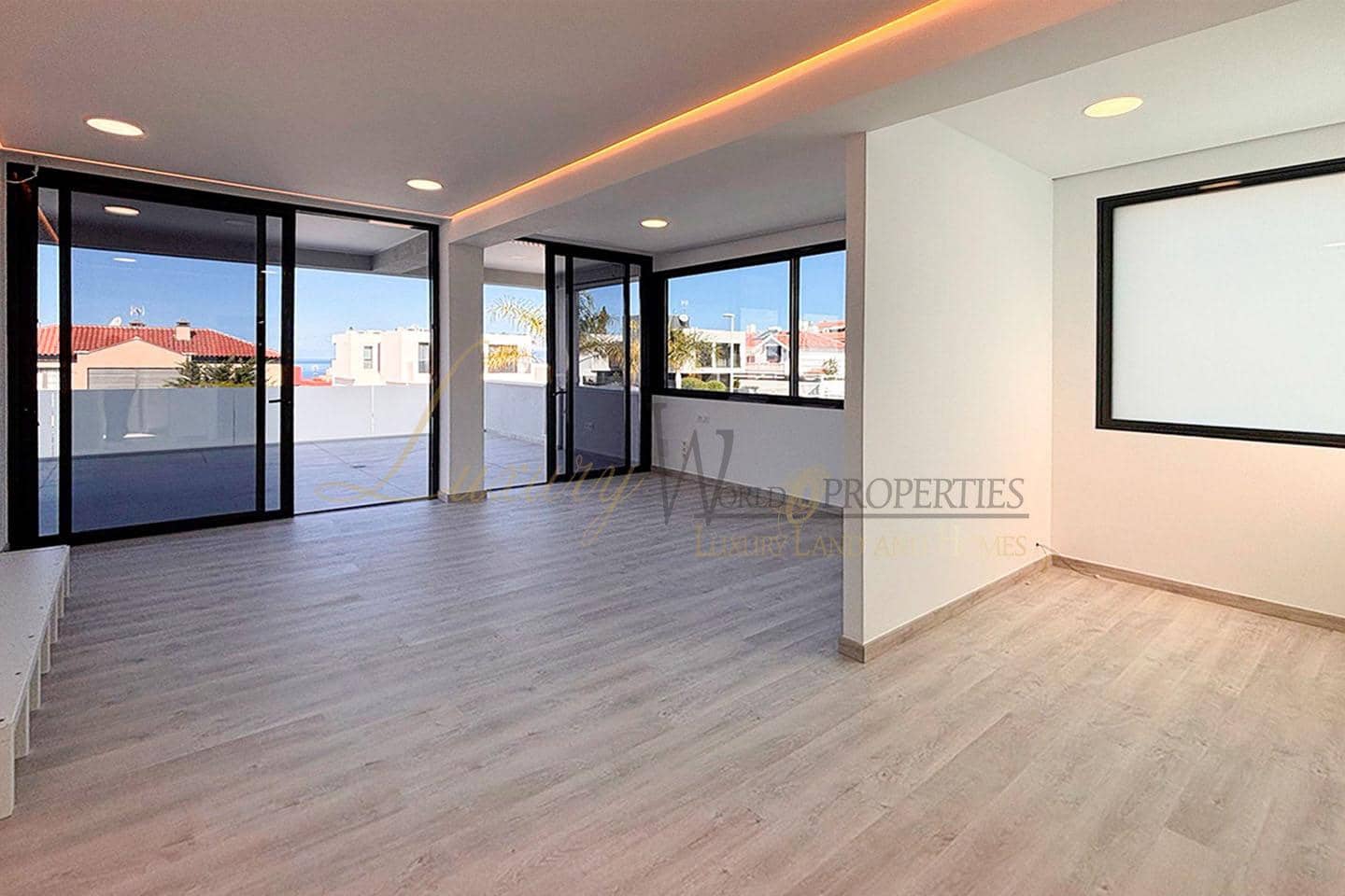 4 camera da letto Villa in vendita in Costa Adeje con piscina garage - 1.850.000 € (Rif: 8993257)
