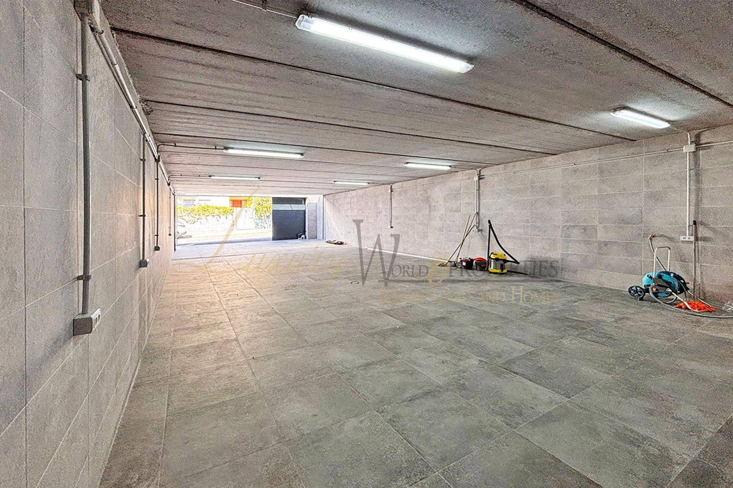 4 camera da letto Villa in vendita in Costa Adeje con piscina garage - 1.850.000 € (Rif: 8993257)