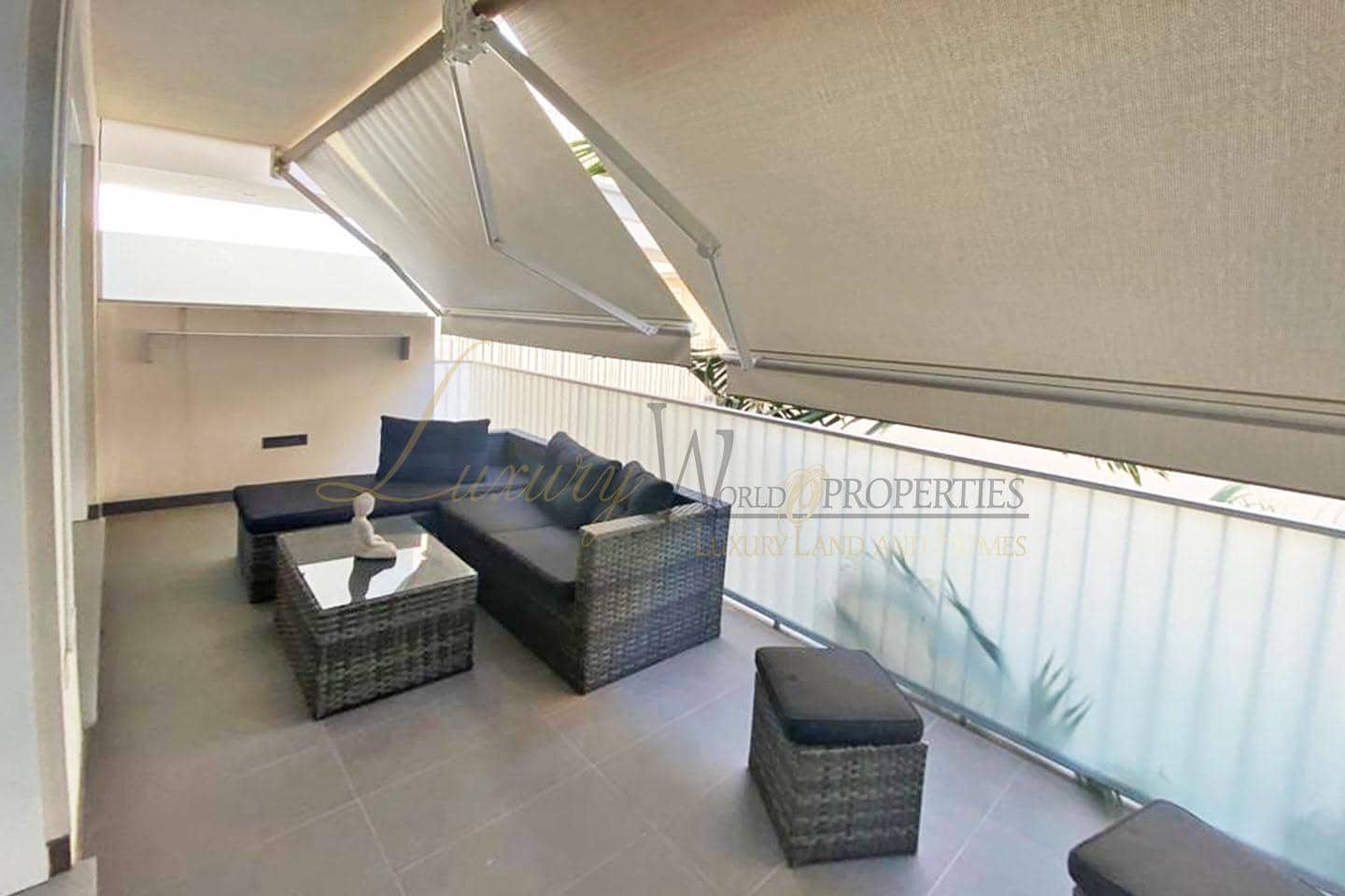 2 sovrum Lägenhet till salu i Adeje med pool garage - 350 000 € (Ref: 9000193)