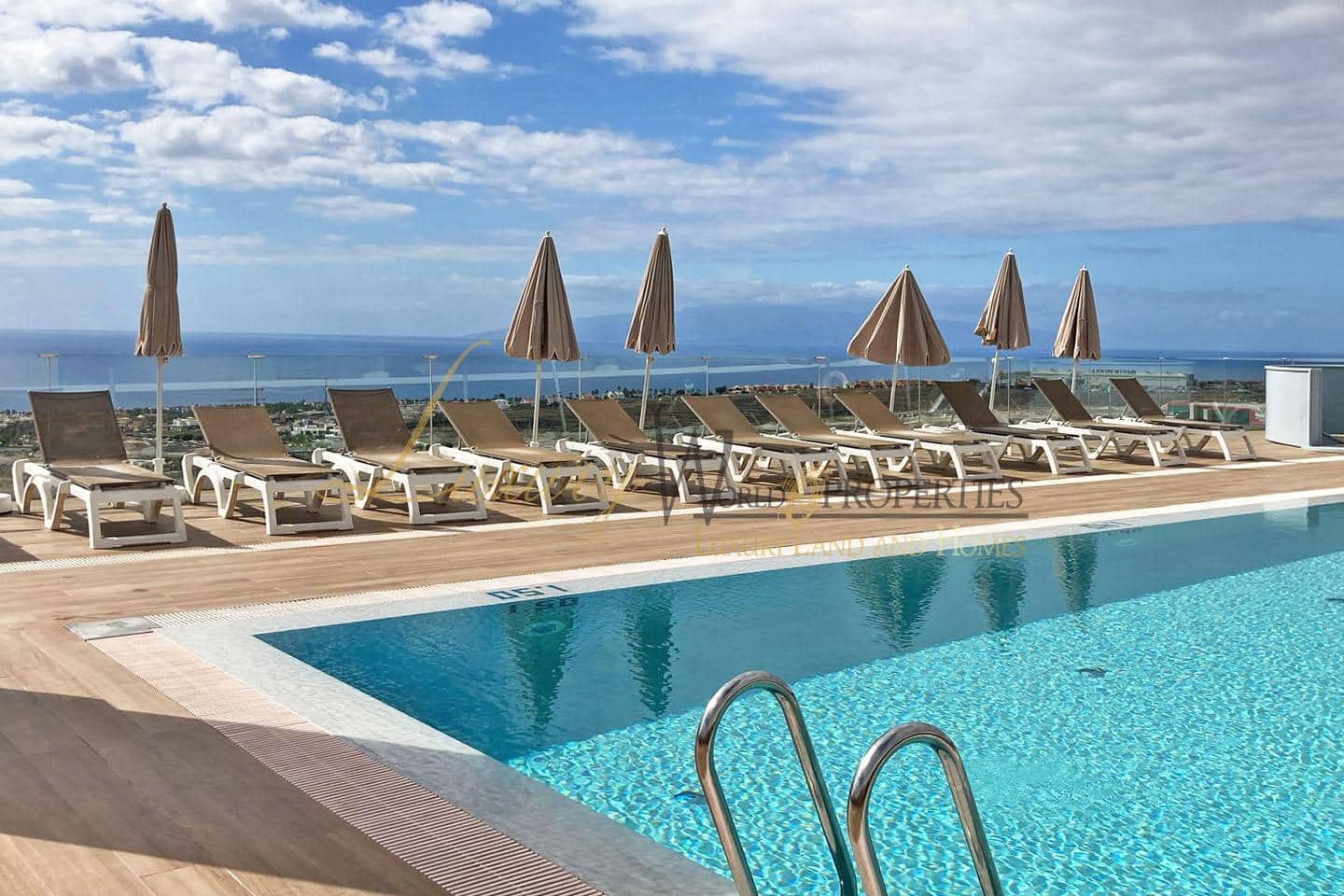 2 sovrum Lägenhet till salu i Adeje med pool garage - 350 000 € (Ref: 9000193)