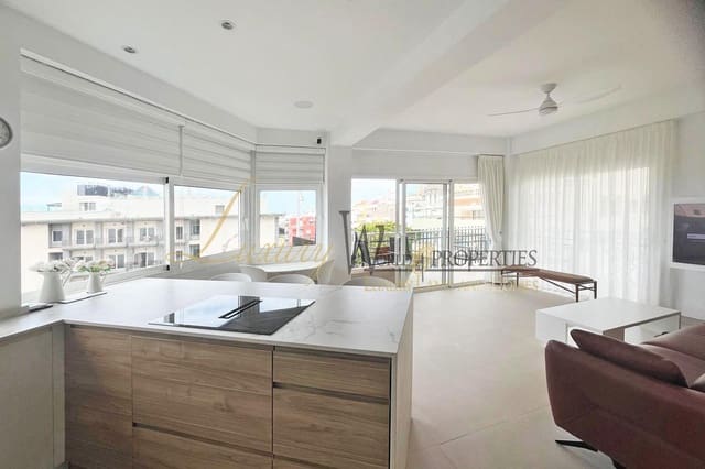 3 slaapkamer Flat te koop in Los Cristianos, Arona - € 642.000 (Ref: 9025494)