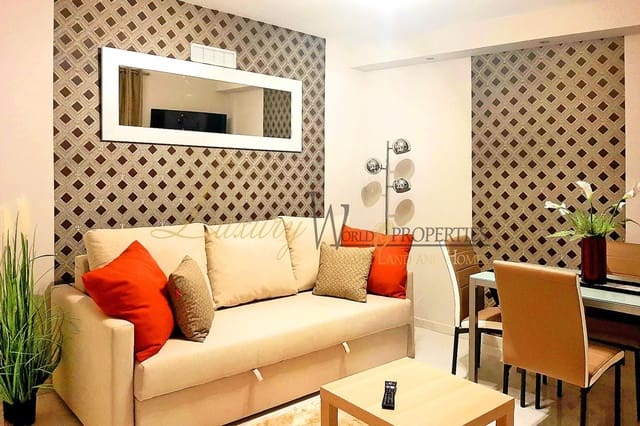 1 chambre Appartement à vendre à Playa de las Américas, Adeje avec piscine - 280 000 € (Ref: 9041442)