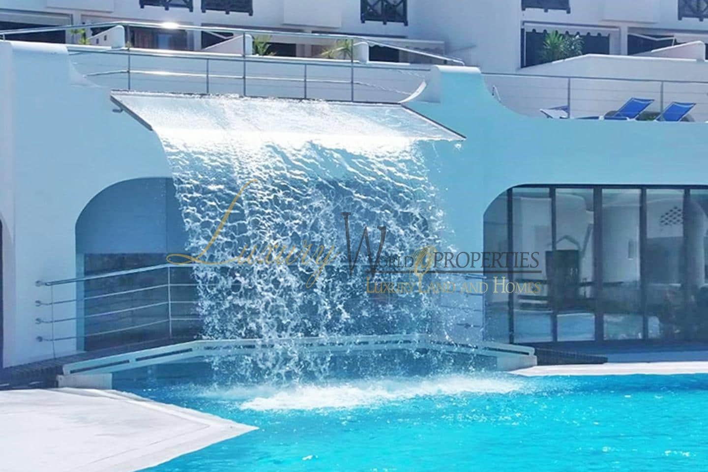 2 bedroom Flat for sale in Playa Paraiso with pool garage - € 499,000 (Ref: 9066981)