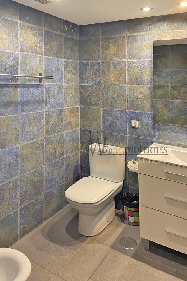 2 bedroom Flat for sale in Playa Paraiso with pool garage - € 499,000 (Ref: 9066981)