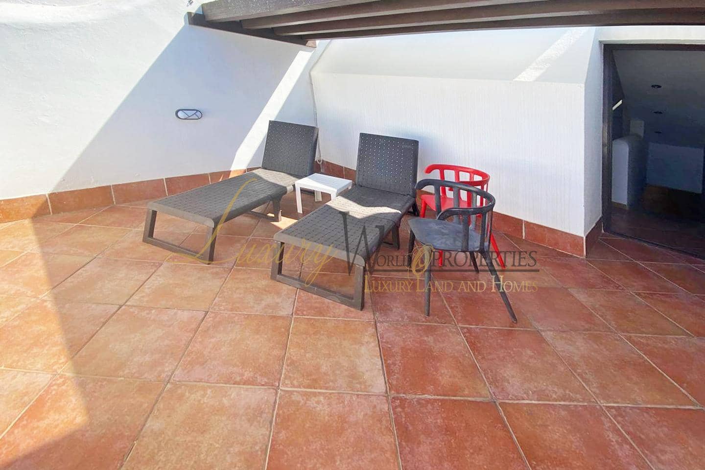 2 bedroom Flat for sale in Playa Paraiso with pool garage - € 499,000 (Ref: 9066981)