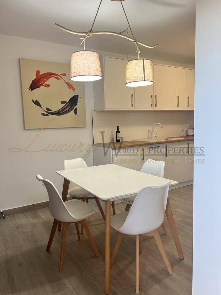 2 soveværelse Lejlighed til salg i Los Gigantes med swimmingpool garage - € 430.000 (Ref: 9094429)