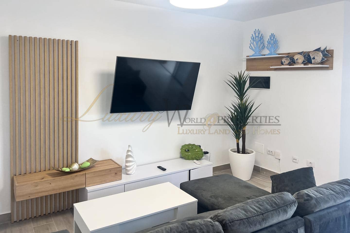 2 soveværelse Lejlighed til salg i Los Gigantes med swimmingpool garage - € 430.000 (Ref: 9094429)