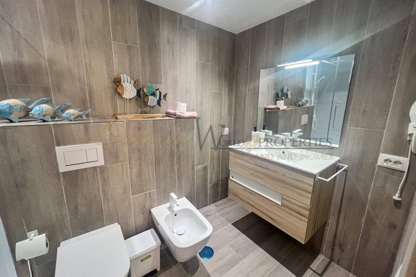 2 soveværelse Lejlighed til salg i Los Gigantes med swimmingpool garage - € 430.000 (Ref: 9094429)