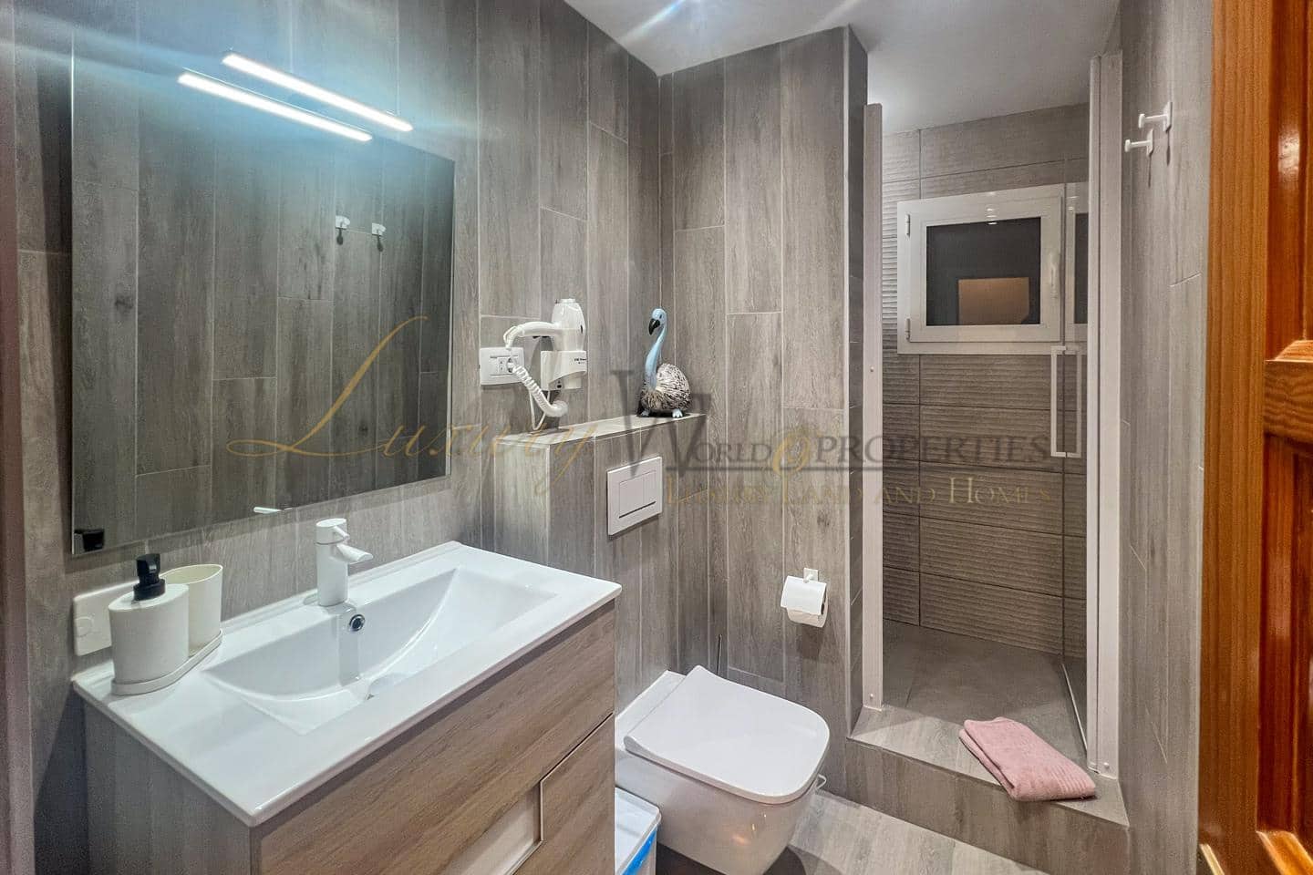 2 soveværelse Lejlighed til salg i Los Gigantes med swimmingpool garage - € 430.000 (Ref: 9094429)