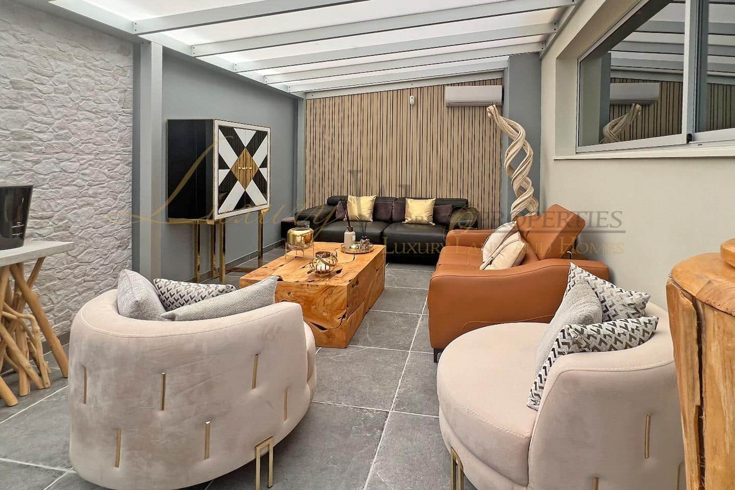 3 bedroom Villa for sale in Chayofa with pool garage - € 819,000 (Ref: 9108220)