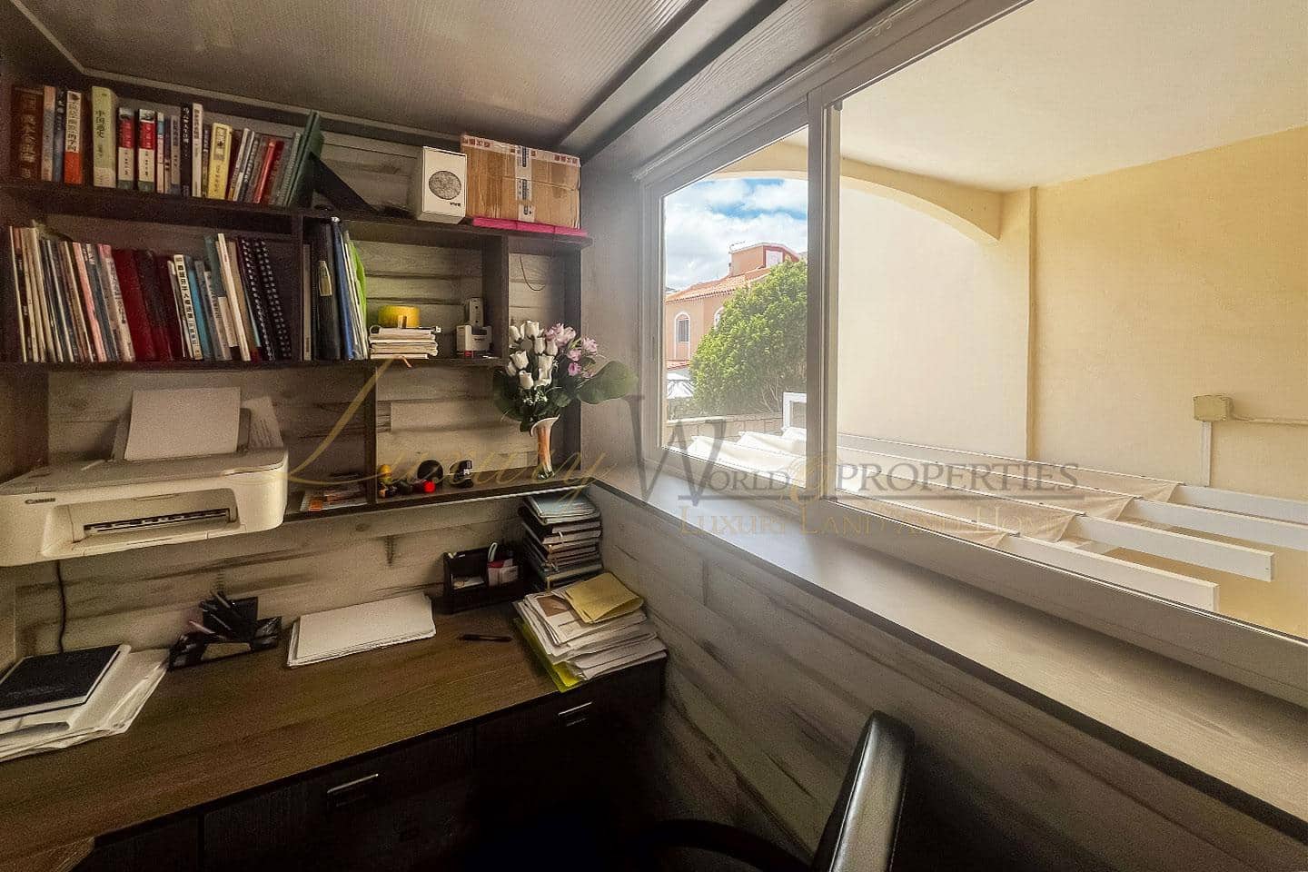 4 quarto Moradia para venda em Costa Adeje com piscina garagem - 690 000 € (Ref: 9111250)