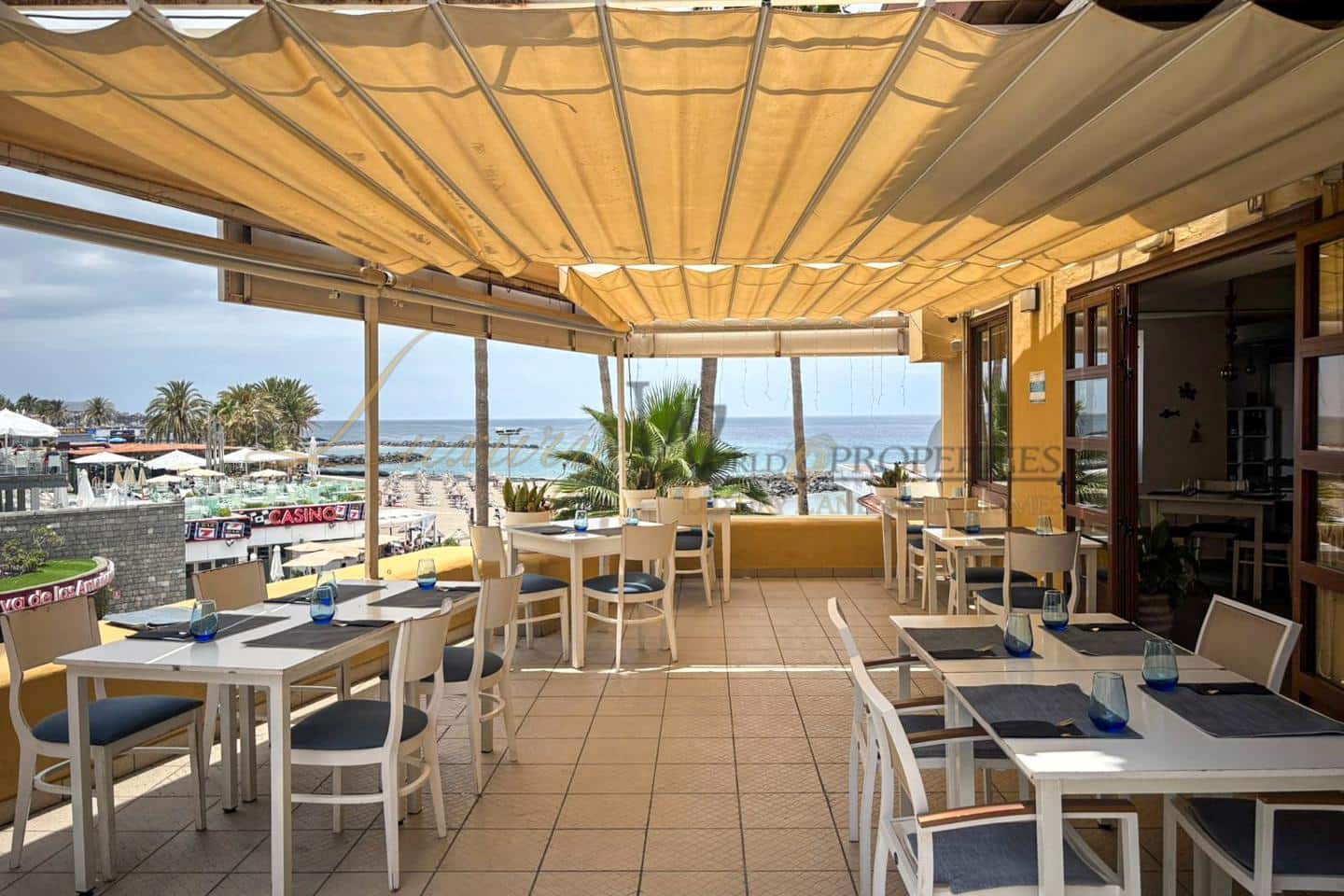 1 camera da letto Azienda da affittare in Costa Adeje con garage - 2.200 € (Rif: 9113489)
