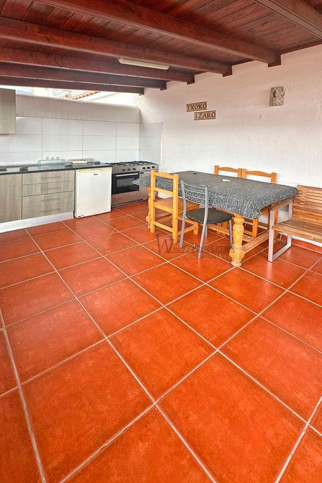 3 soveværelse Villa til salg i Adeje med swimmingpool garage - € 430.000 (Ref: 9160612)