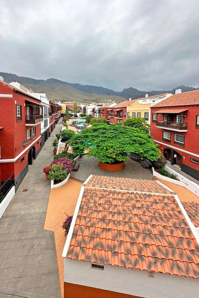 3 soveværelse Villa til salg i Adeje med swimmingpool garage - € 430.000 (Ref: 9160612)