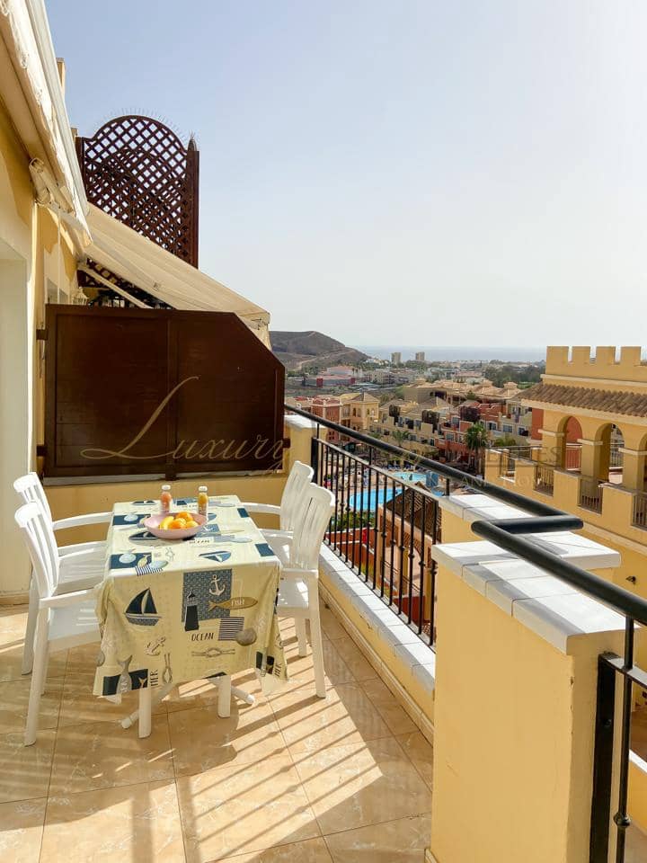 1 slaapkamer Flat te koop in Los Cristianos met zwembad - € 295.000 (Ref: 9163211)