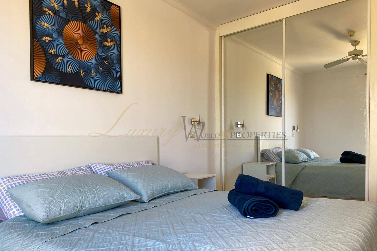 1 slaapkamer Flat te koop in Los Cristianos met zwembad - € 295.000 (Ref: 9163211)