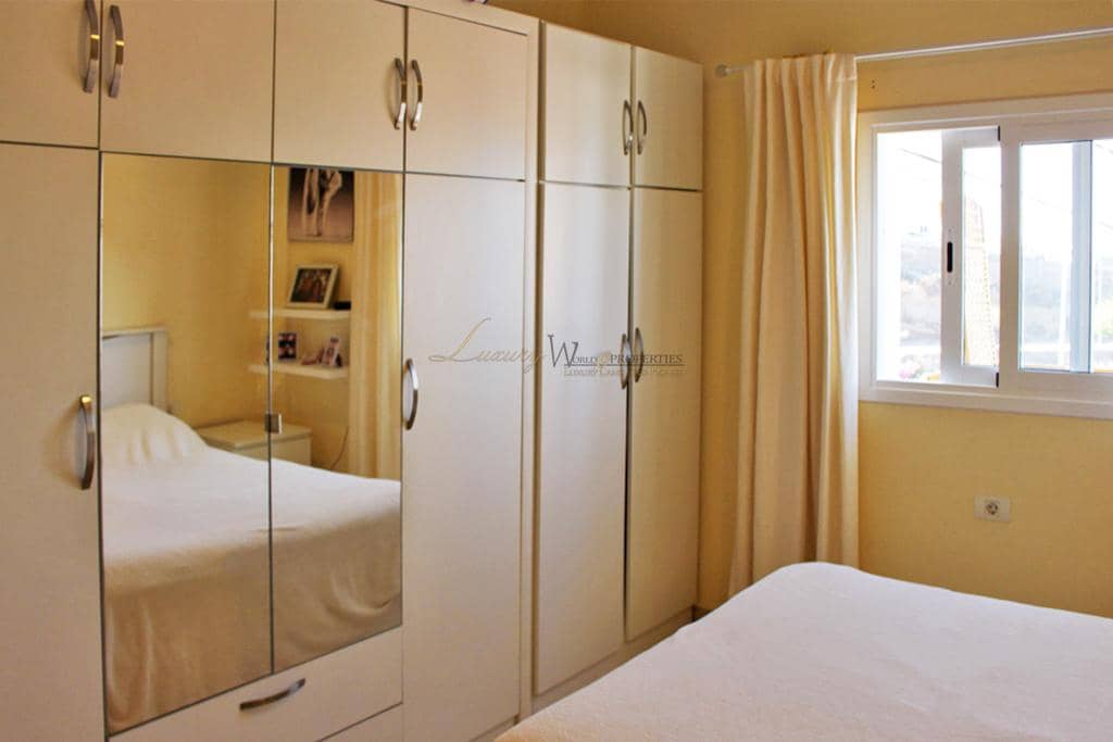 3 soveværelse Villa til salg i Tijoco Bajo med garage - € 415.000 (Ref: 9172462)