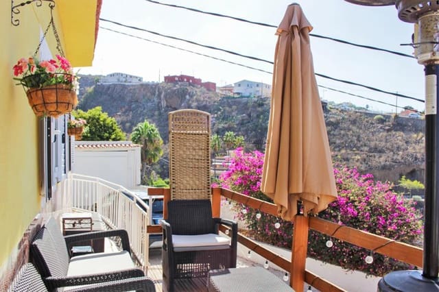 3 soveværelse Villa til salg i Tijoco Bajo, Adeje med garage - € 415.000 (Ref: 9172462)