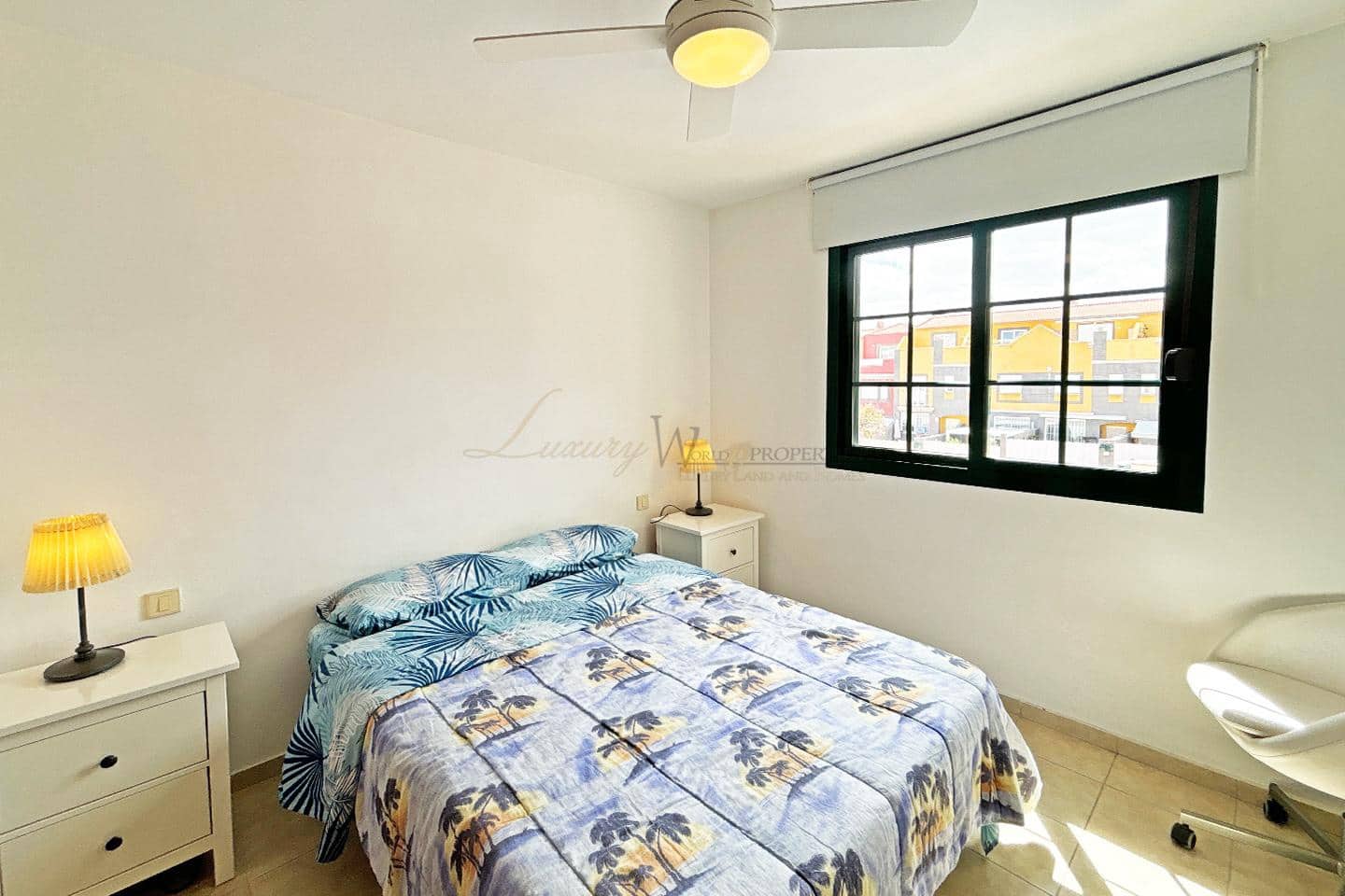 1 bedroom Flat for sale in Llano del Camello with pool garage - € 196,000 (Ref: 9191592)