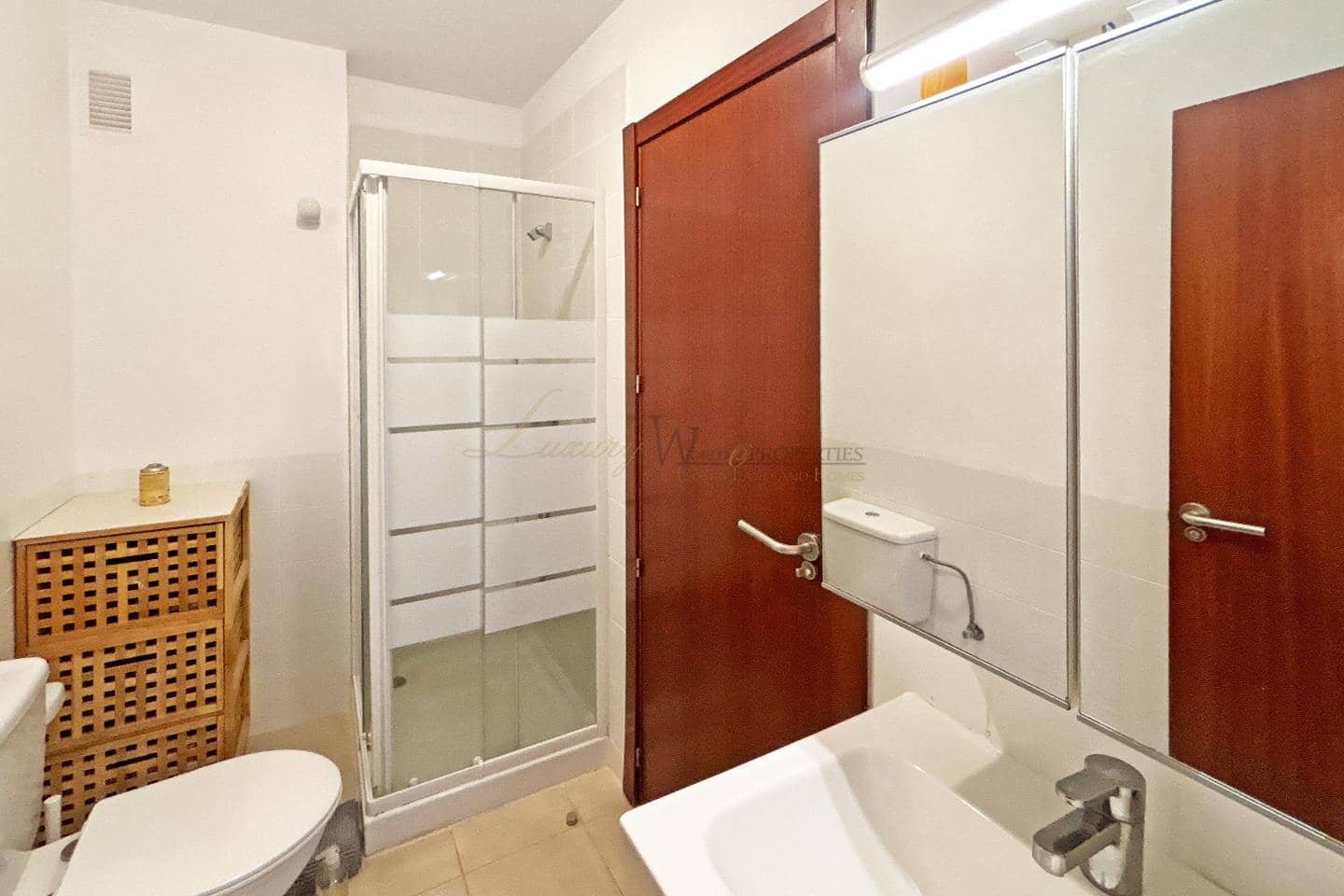 1 bedroom Flat for sale in Llano del Camello with pool garage - € 196,000 (Ref: 9191592)