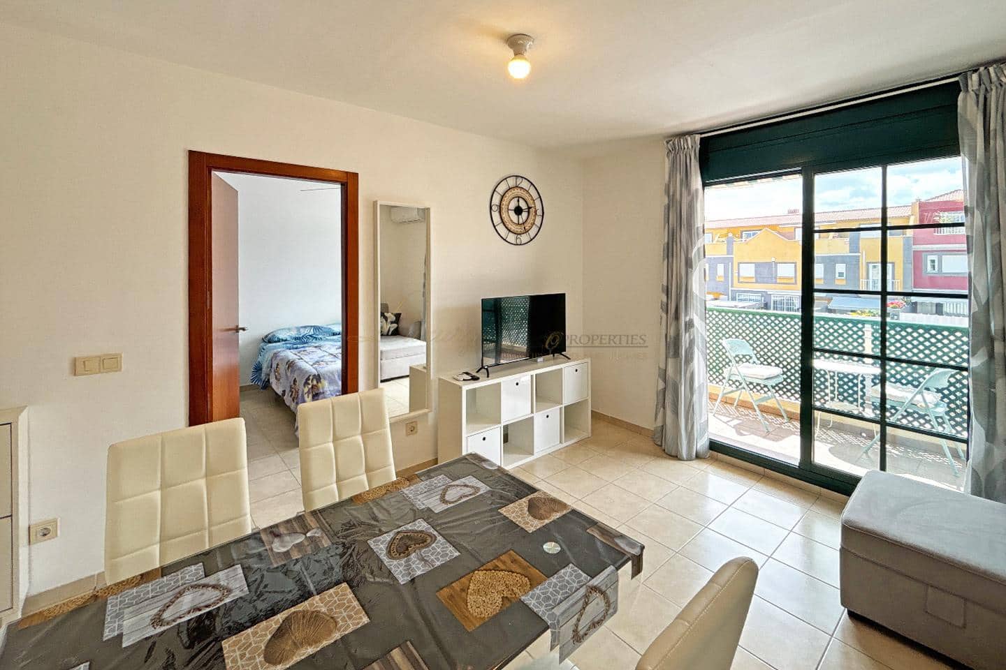 1 bedroom Flat for sale in Llano del Camello with pool garage - € 196,000 (Ref: 9191592)