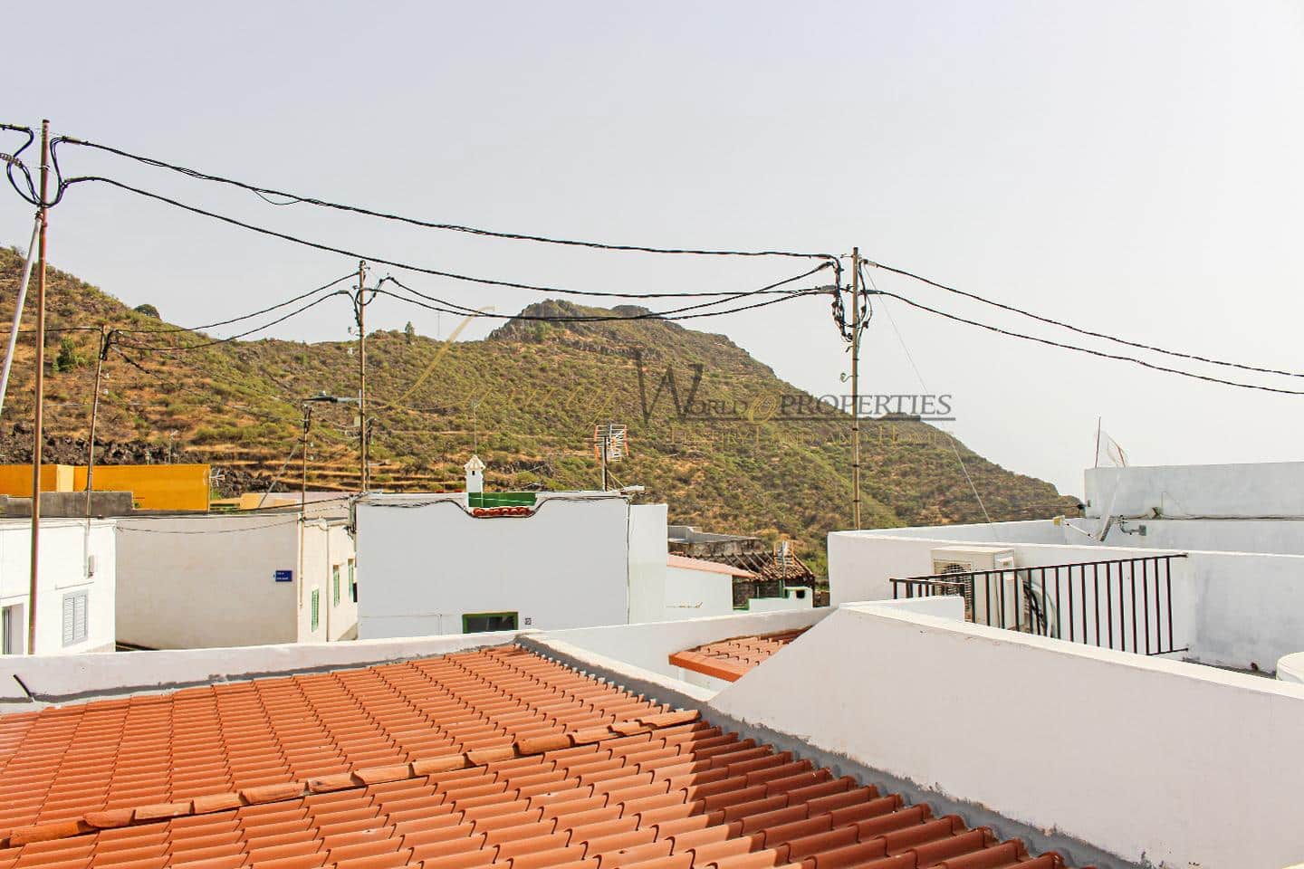 3 soverom Villa til salgs i Los Llanos de Aridane med svømmebasseng garasje - € 350 000 (Ref: 9193077)