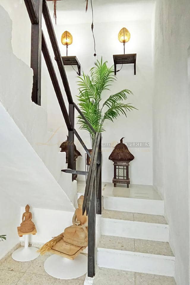 2 slaapkamer Villa te koop in Los Menores met garage - € 355.000 (Ref: 9219256)