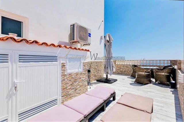 3 slaapkamer Villa te koop in Torviscas Centro y Alto, Adeje met zwembad garage - € 630.000 (Ref: 9235261)