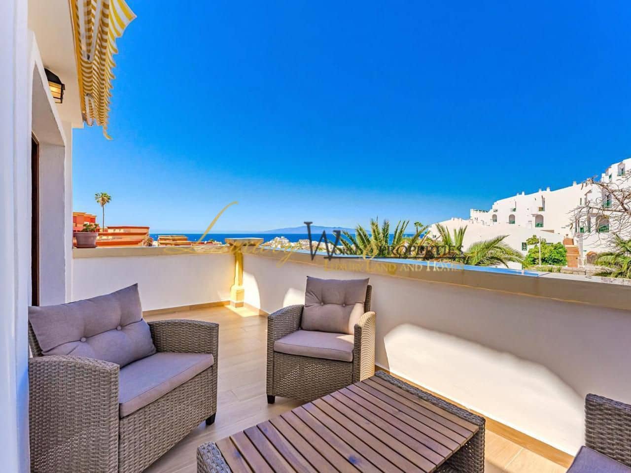 1 soveværelse Lejlighed til salg i Costa Adeje med swimmingpool - € 284.999 (Ref: 9238805)