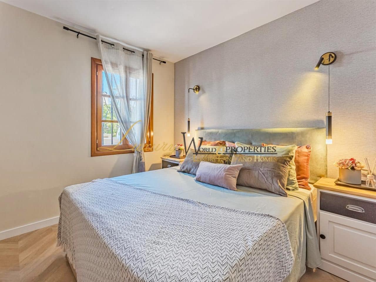 1 soveværelse Lejlighed til salg i Costa Adeje med swimmingpool - € 284.999 (Ref: 9238805)