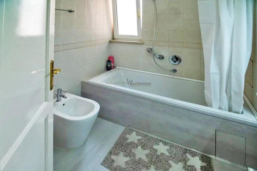 1 soverom Leilighet til salgs i Chayofa med svømmebasseng - € 235 000 (Ref: 9254150)