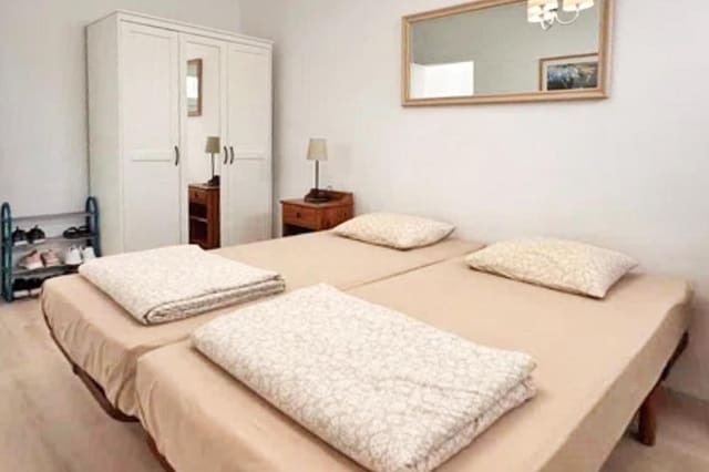 1 slaapkamer Flat te koop in Playa Fañabe, Adeje met zwembad - € 334.000 (Ref: 9293940)