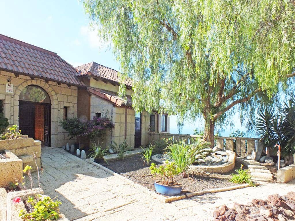 7 sypialnia Willa na sprzedaż w Los Menores z basenem garażem - 1 900 000 € (Ref: 9295928)