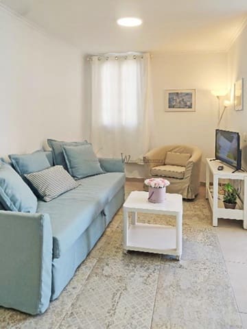 2 slaapkamer Flat te koop in Playa de las Americas, Arona met zwembad - € 650.000 (Ref: 9298973)