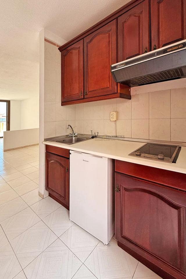 Appartement à vendre à Costa Adeje - 210 000 € (Ref: 9306970)