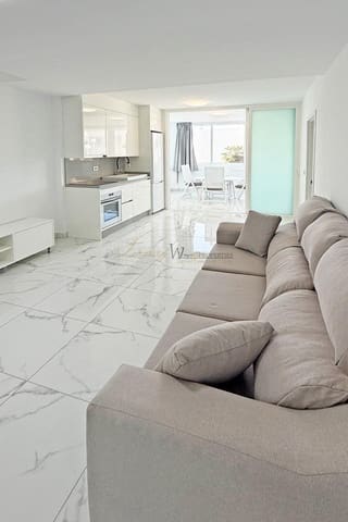 Piso de 2 habitaciones en Los Cristianos, Arona en venta - 540.000 € (Ref: 9337162)