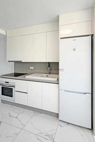 Piso de 2 habitaciones en Los Cristianos, Arona en venta - 540.000 € (Ref: 9337162)