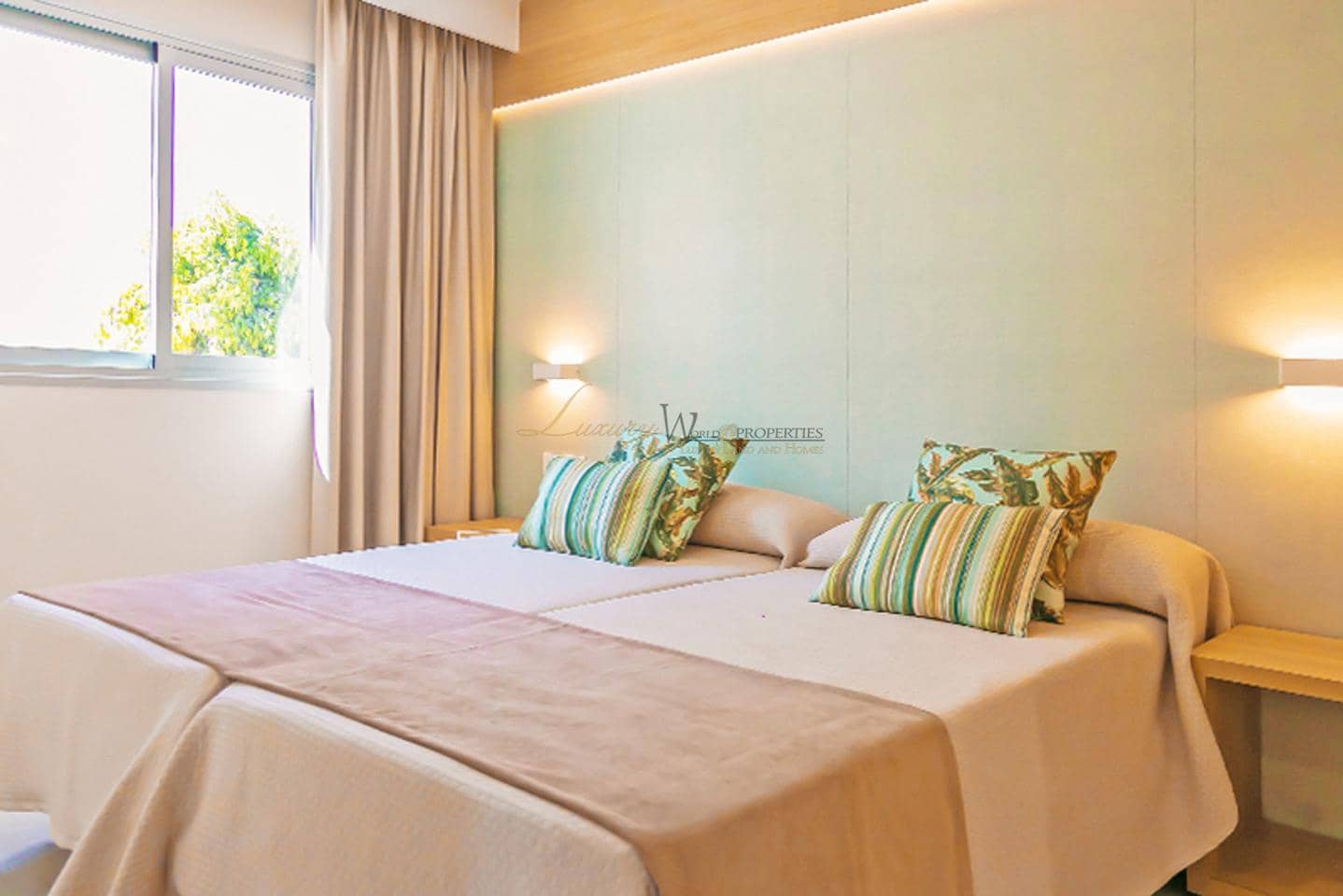 Piso de 1 habitación en Los Cristianos en venta con piscina - 235.000 € (Ref: 9340089)