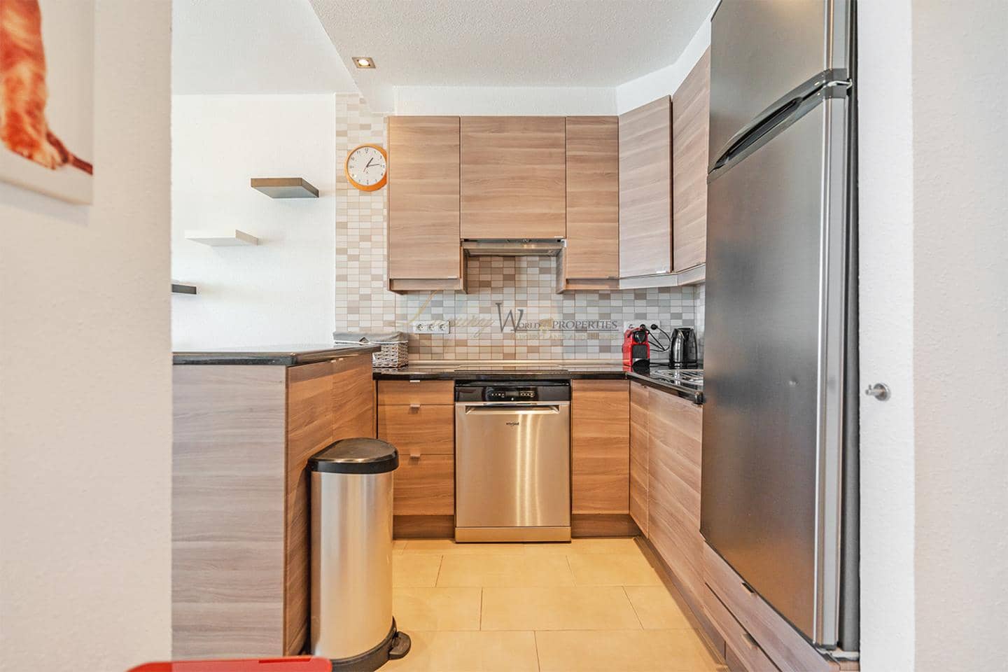 Piso de 2 habitaciones en Los Cristianos en venta con piscina - 585.000 € (Ref: 9345695)